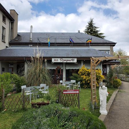 Hotel Les Remparts - Chez Dan Et Francois Bénévent-lʼAbbaye Exterior foto
